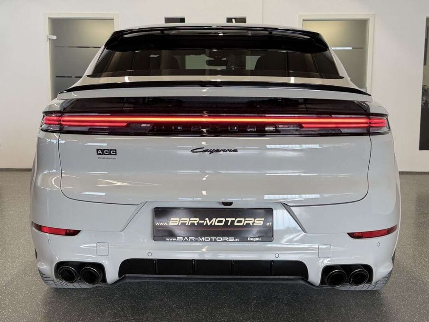 Porsche Cayenne Coupé E-Hybrid - 2025 - Joinsteer - #5