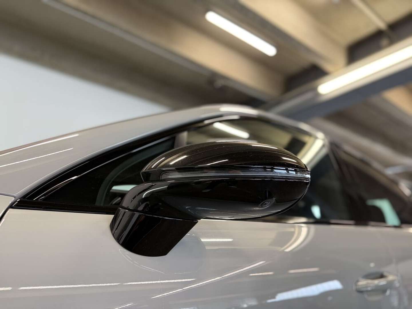 Porsche Cayenne Coupé E-Hybrid - 2025 - Joinsteer - #13