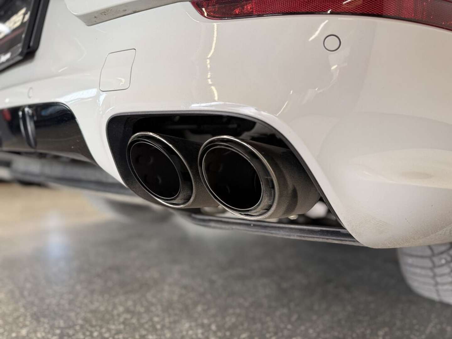 Porsche Cayenne Coupé E-Hybrid - 2025 - Joinsteer - #16