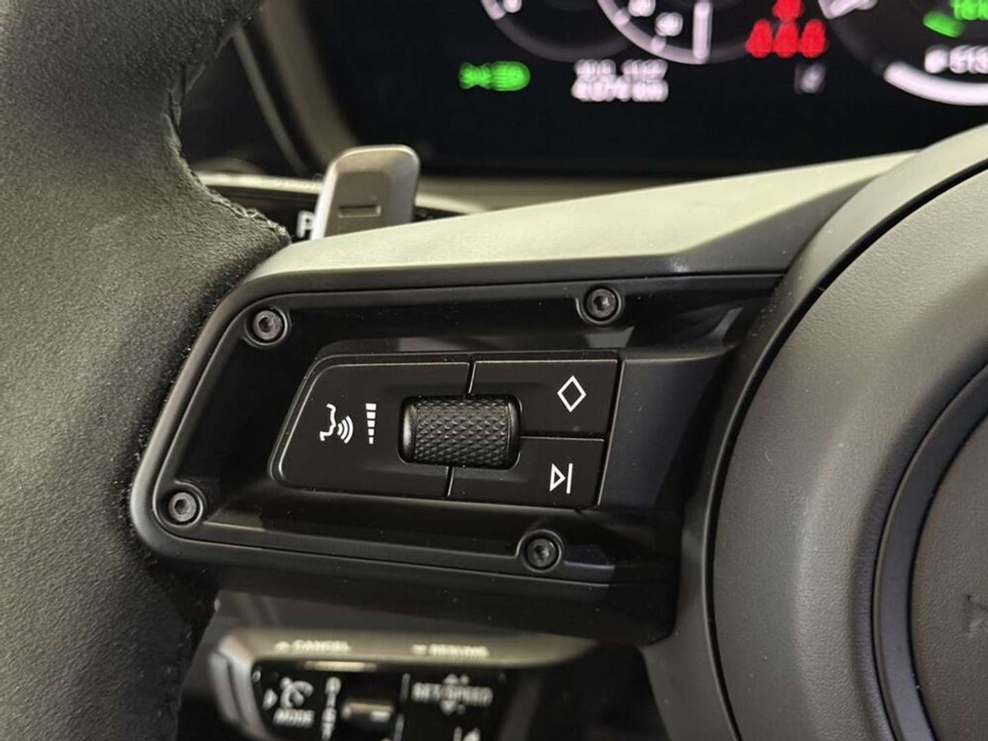 Porsche Cayenne Coupé E-Hybrid - 2025 - Joinsteer - #33