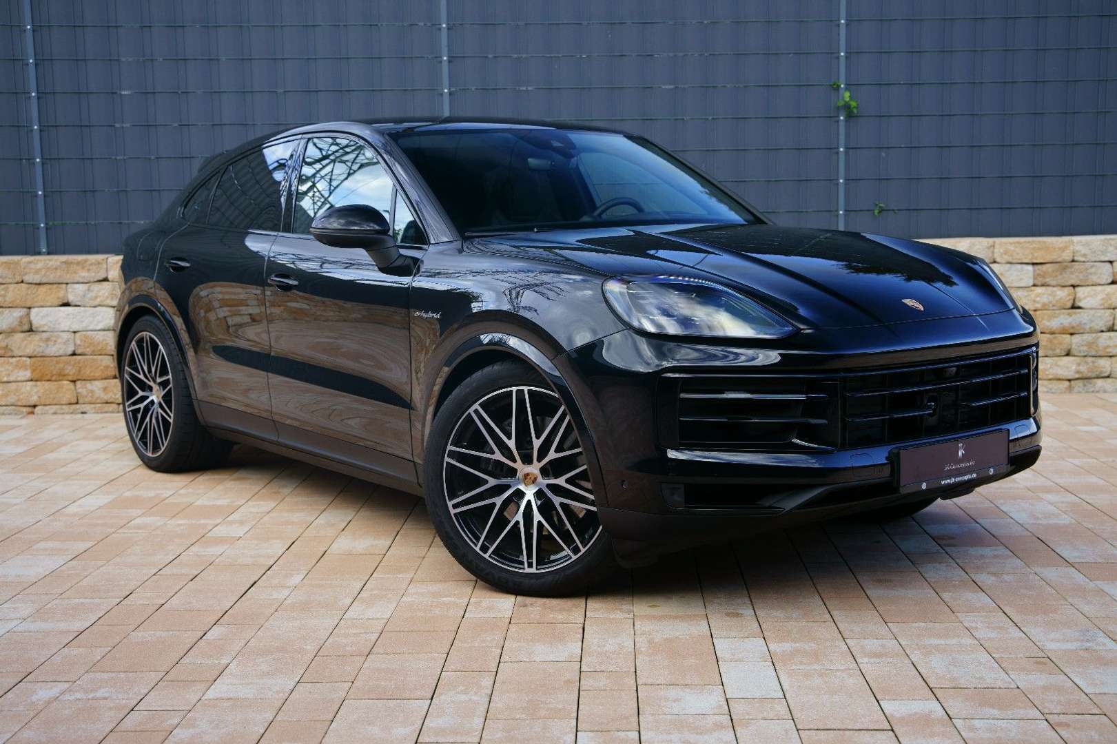 Porsche Cayenne Coupé E-Hybrid - 2025 - Joinsteer - #4