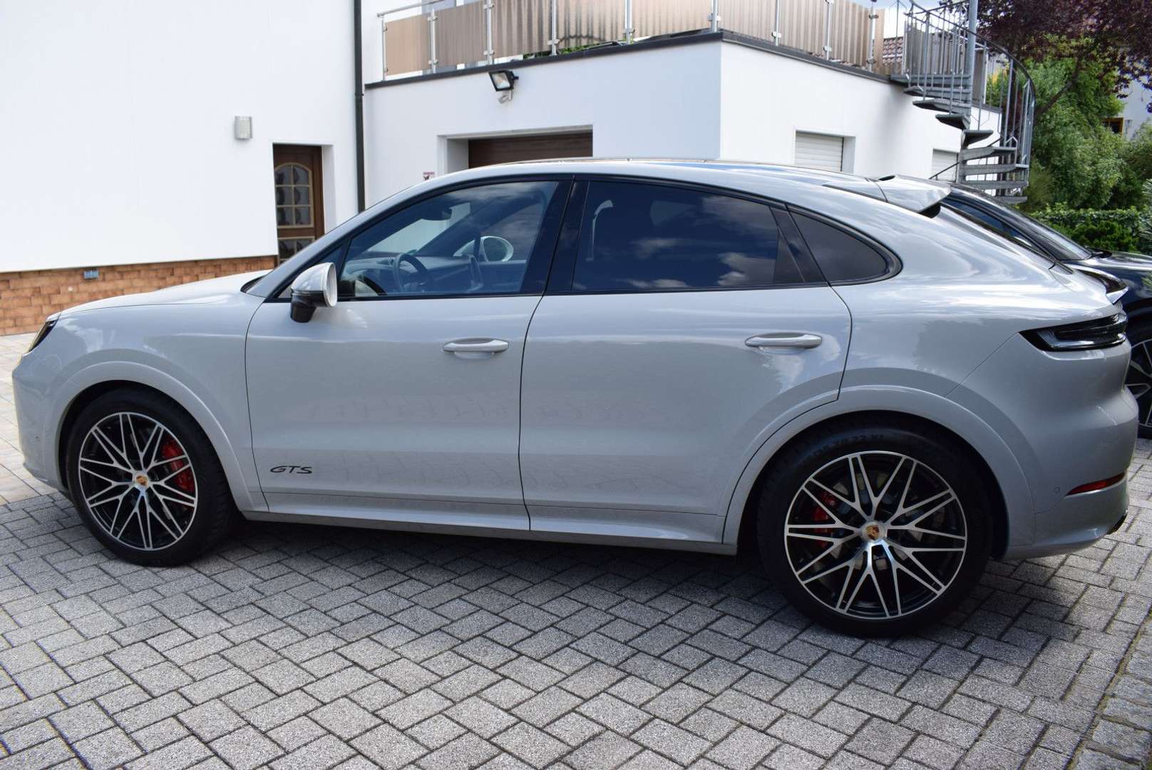 Porsche Cayenne Coupé GTS - 2025 - Joinsteer - #1