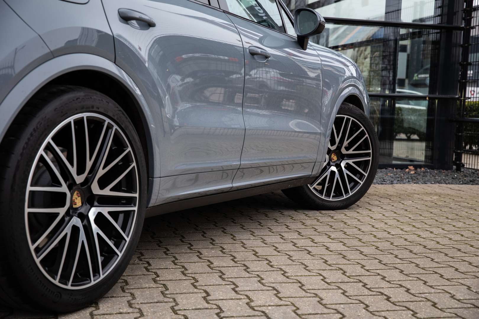 Porsche Cayenne Coupé E-Hybrid - 2024 - Joinsteer - #8
