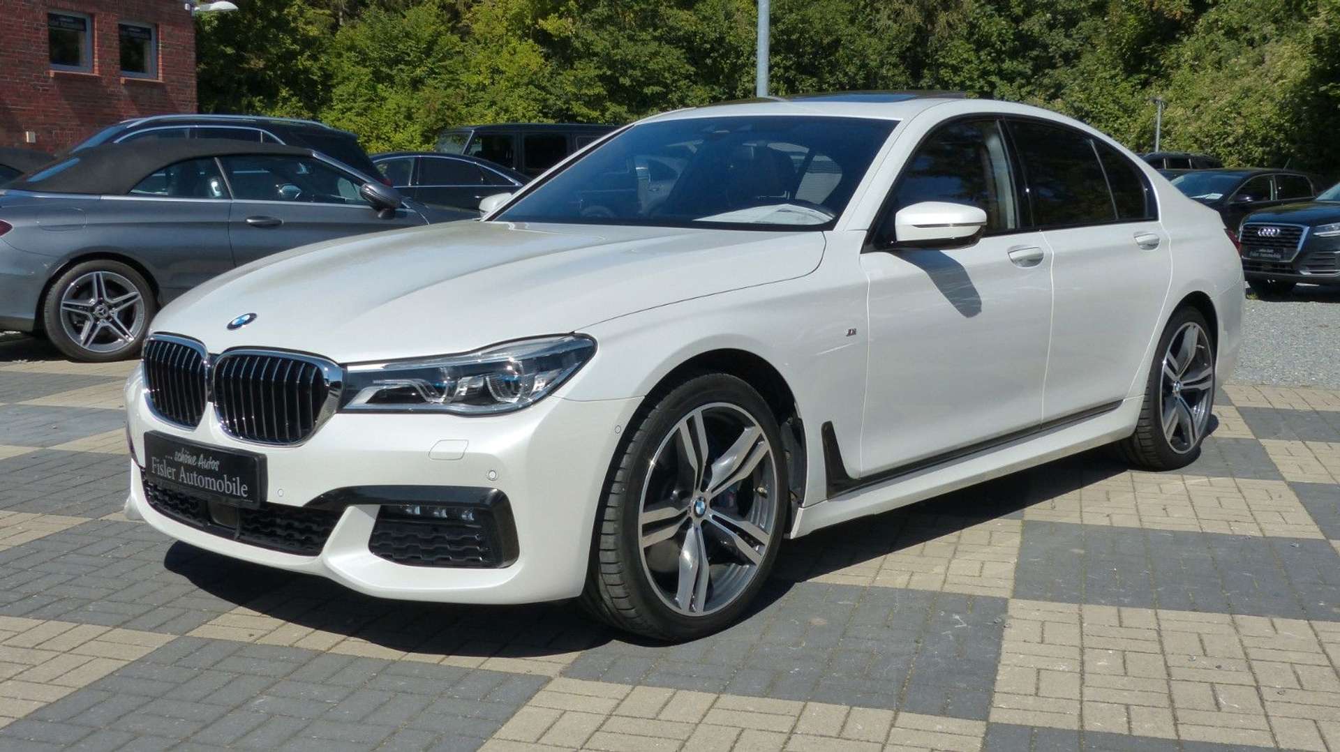 BMW Série 7 M Paket XDrive - 2019 - Joinsteer - #1
