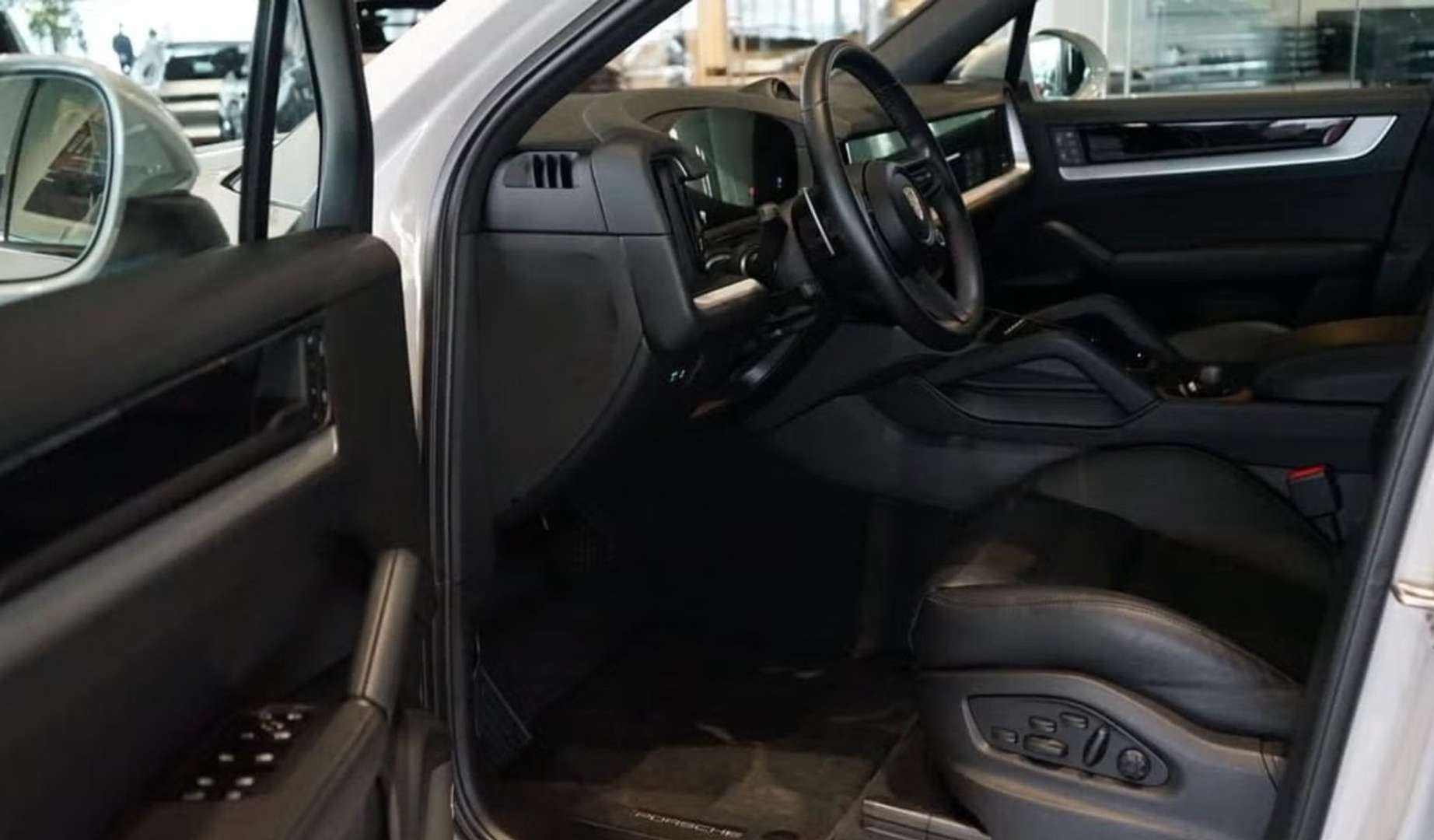 Porsche Cayenne II E-Hybrid - 2024 - Joinsteer - #3