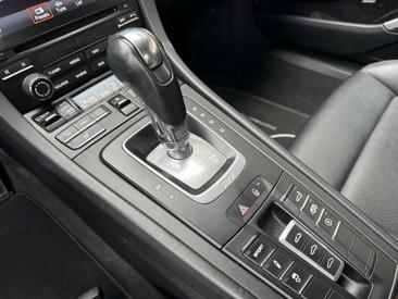 Porsche 991 Carrera 2 — photo 15