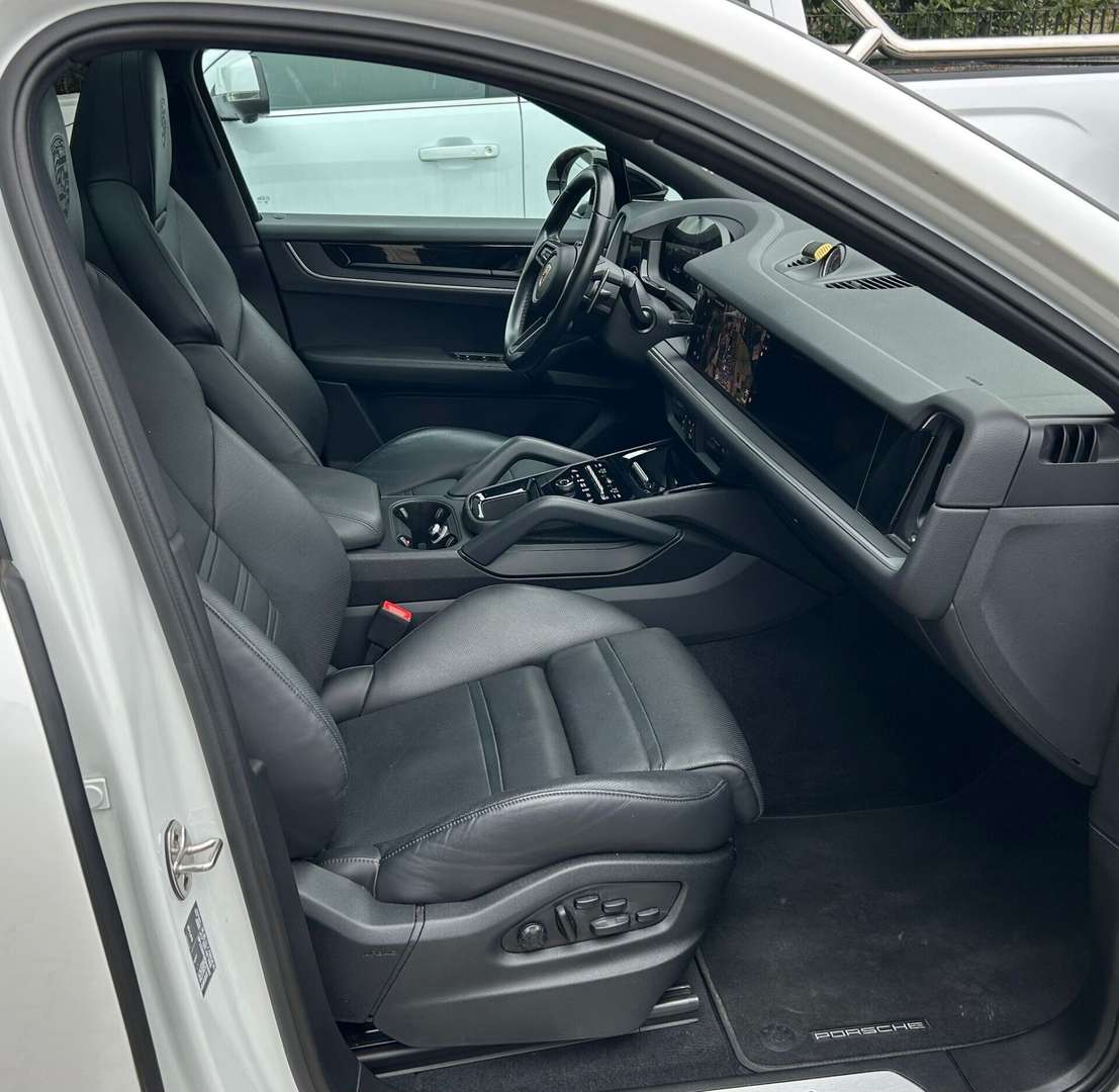 Porsche Cayenne Coupé 3.0 V6 - 2023 - Joinsteer - #8