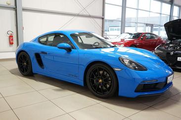 Porsche 718 Cayman GTS 4.0 — photo 6
