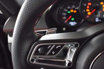Porsche 718 Cayman S — photo 22