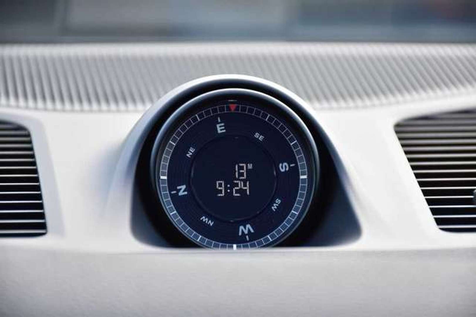 Porsche Cayenne Coupé E-Hybrid - 2025 - Joinsteer - #16