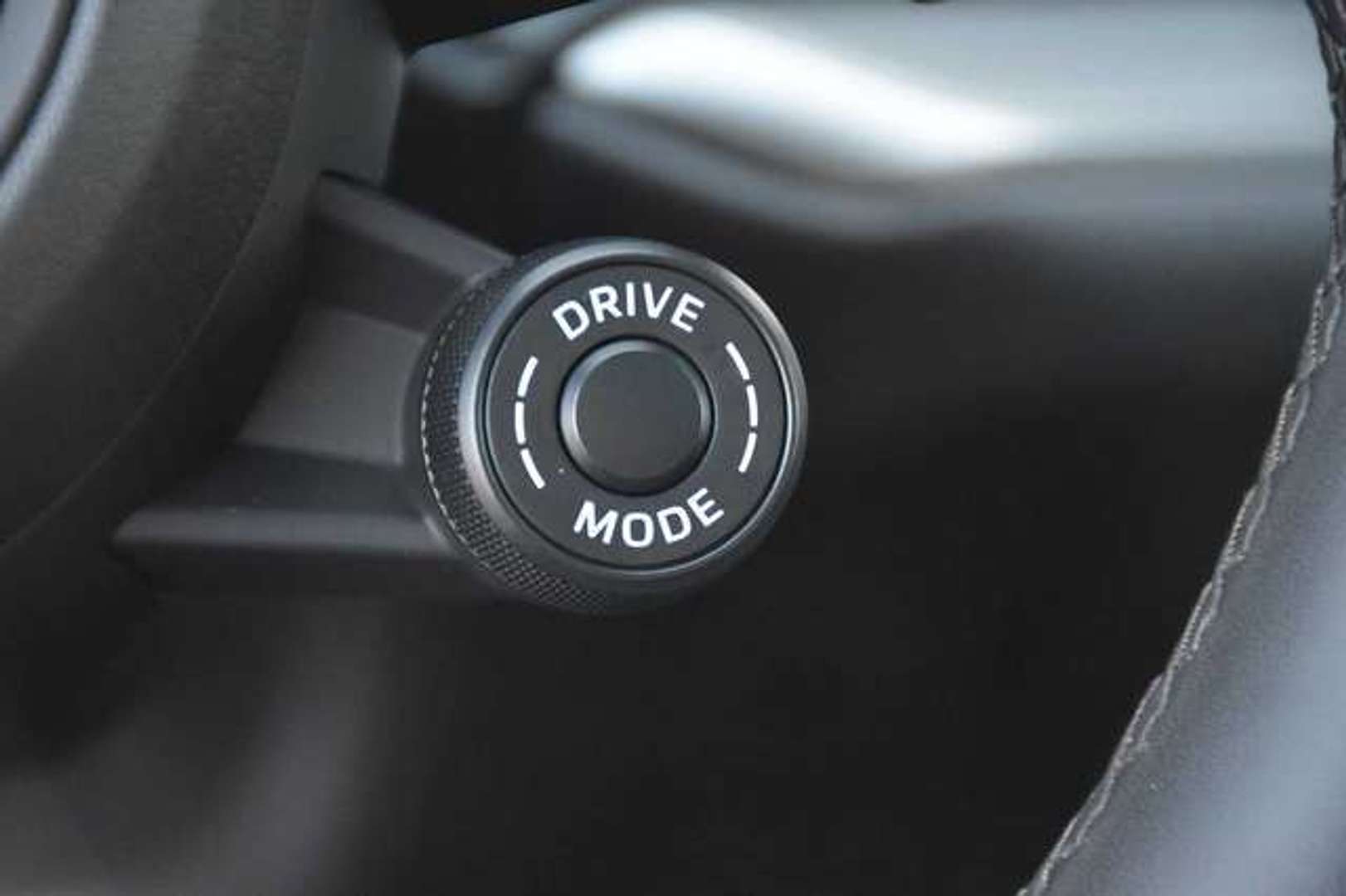 Porsche Cayenne Coupé E-Hybrid - 2025 - Joinsteer - #28