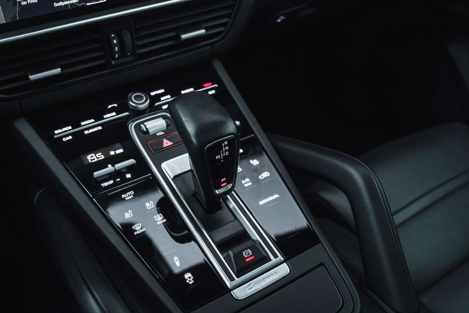 Porsche Cayenne Coupé E-Hybrid - 2022 - Joinsteer - #30