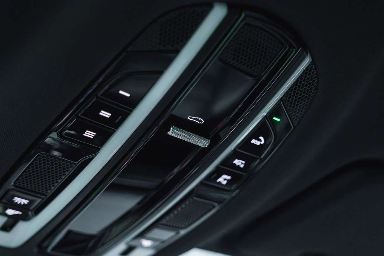 Porsche Cayenne Coupé E-Hybrid - 2022 - Joinsteer - #36