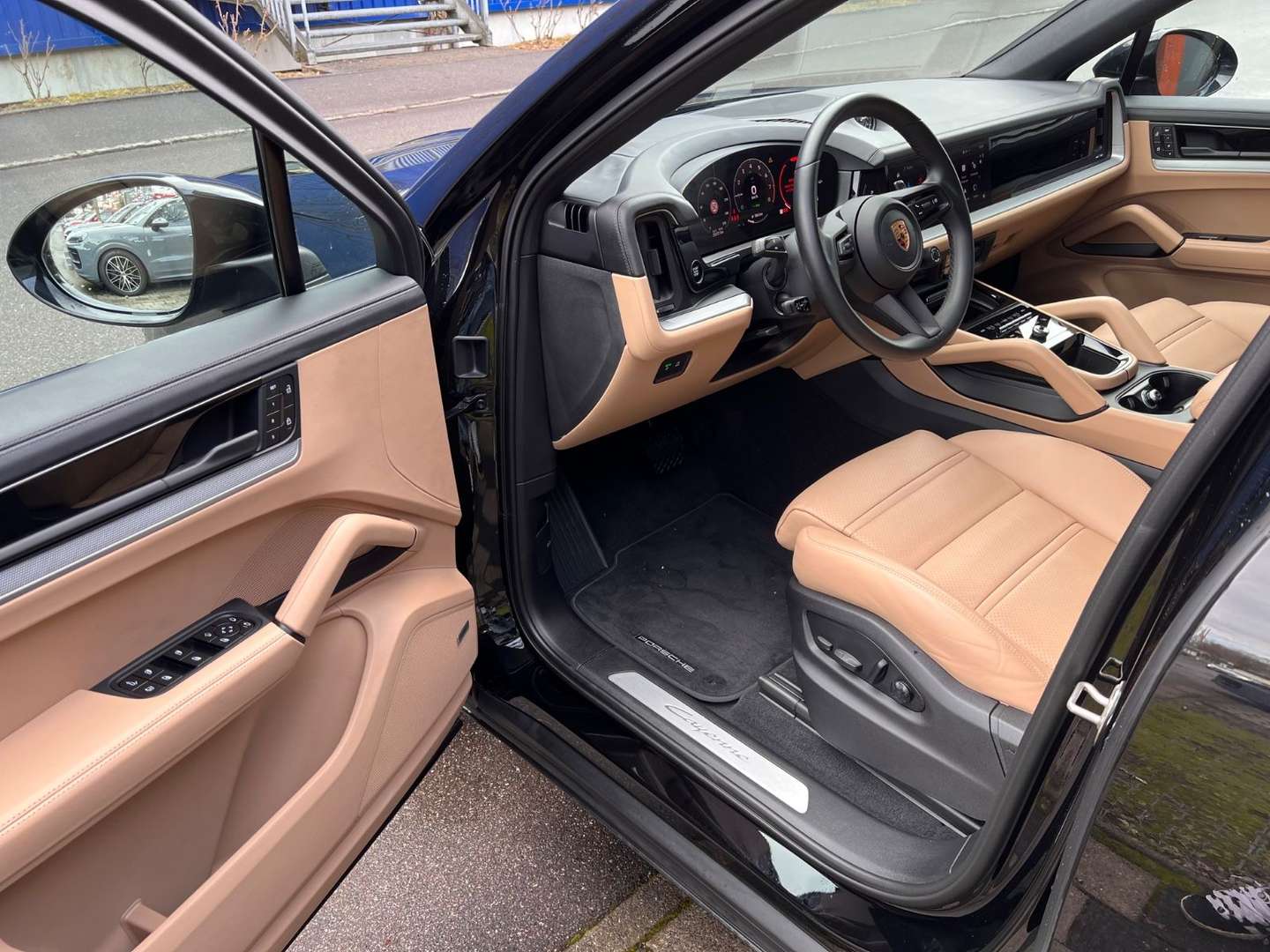 Porsche Cayenne Coupé E-Hybrid - 2023 - Joinsteer - #4