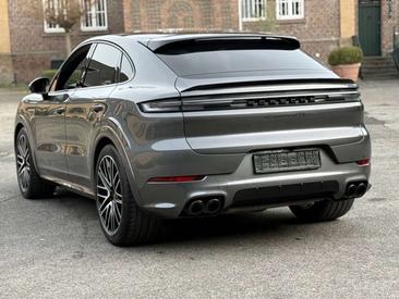 Porsche Cayenne III GTS — photo 24