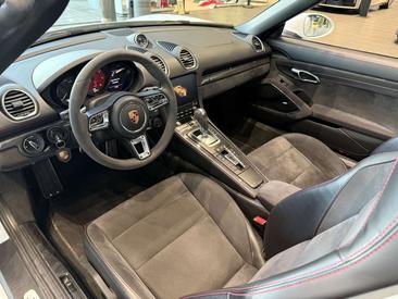 Porsche Boxster GTS — photo 19
