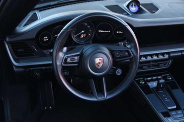 Porsche 991 Carrera S — photo 5