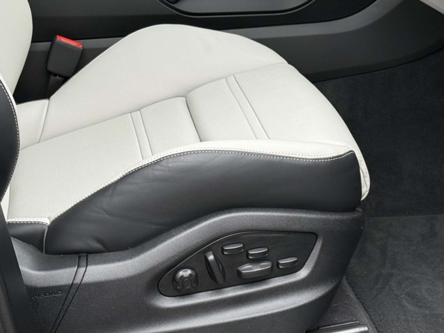 Porsche Cayenne Coupé Exclusive Manufaktur - 2024 - Joinsteer - #18