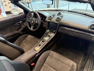 Porsche Boxster GTS — photo 31