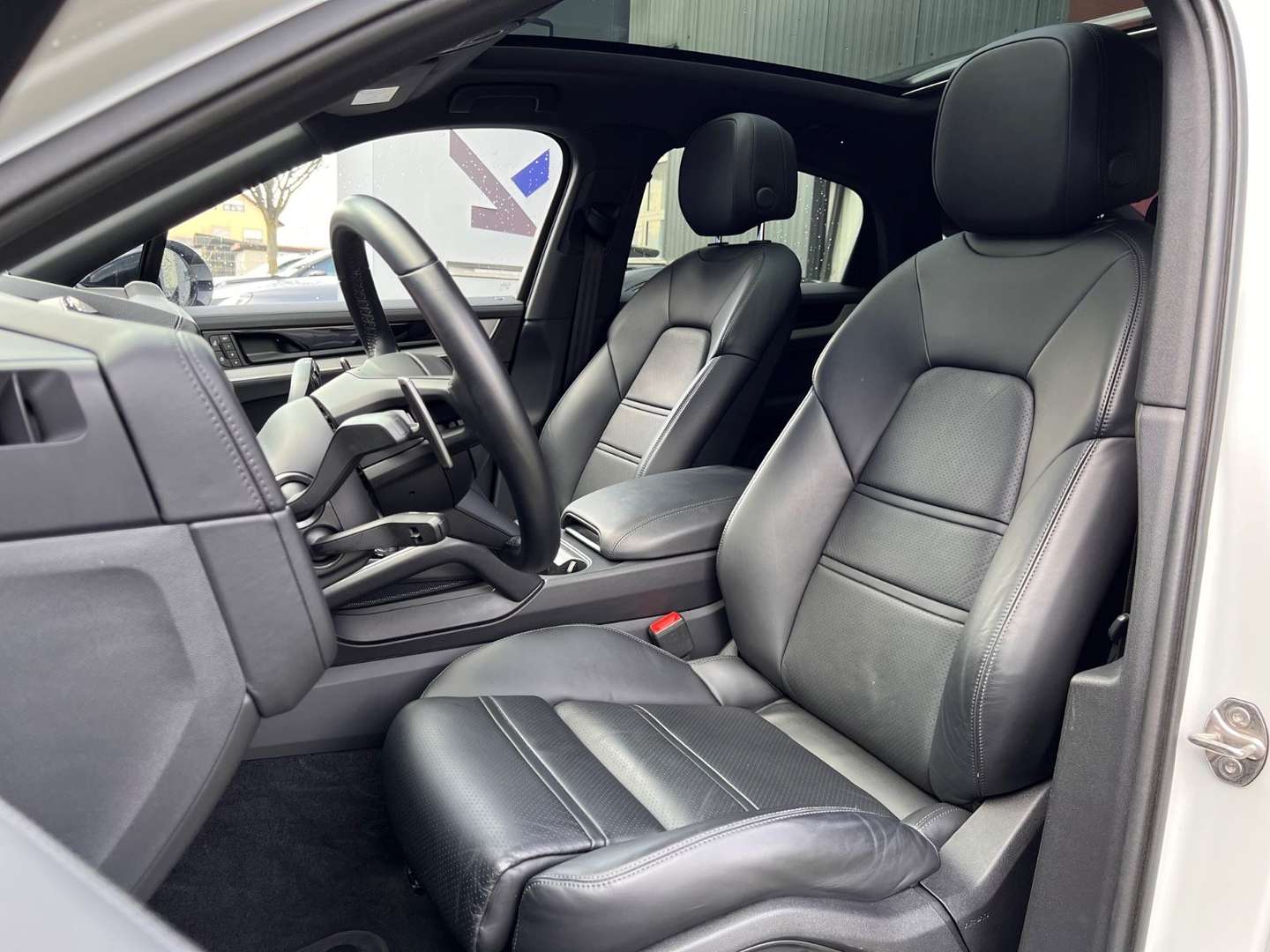 Porsche Cayenne Coupé E-Hybrid - 2023 - Joinsteer - #6