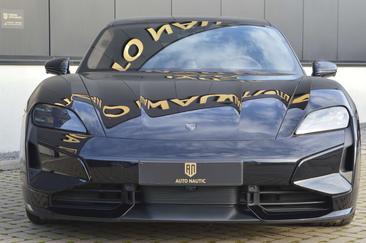 Porsche Taycan Turbo — photo 4