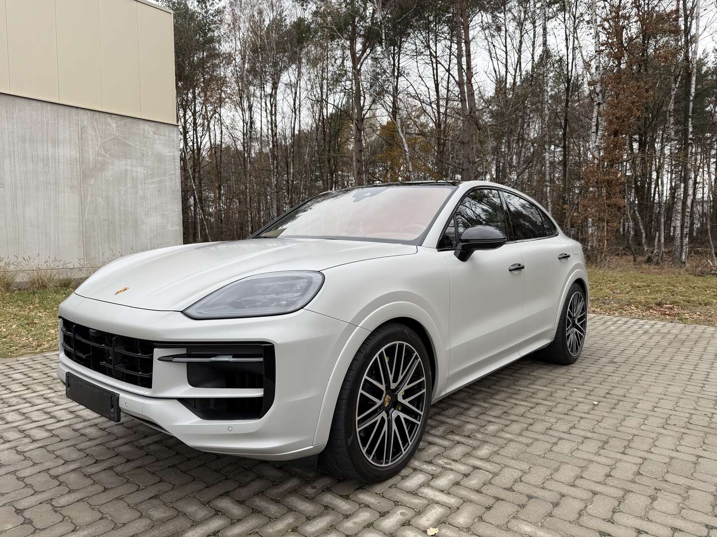 Porsche Cayenne S E-Hybrid - 2024 - Joinsteer - #2