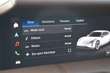 Porsche Taycan Turbo — photo 21