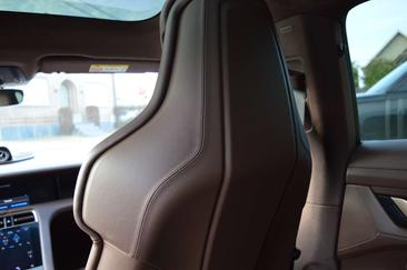 Porsche Taycan Turbo — photo 12