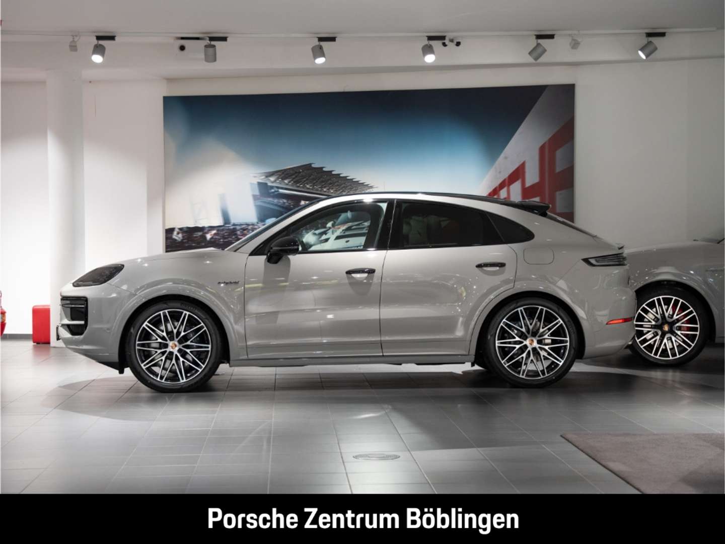 Porsche Cayenne III E-Hybrid Black Edition - 2025 - Joinsteer - #2
