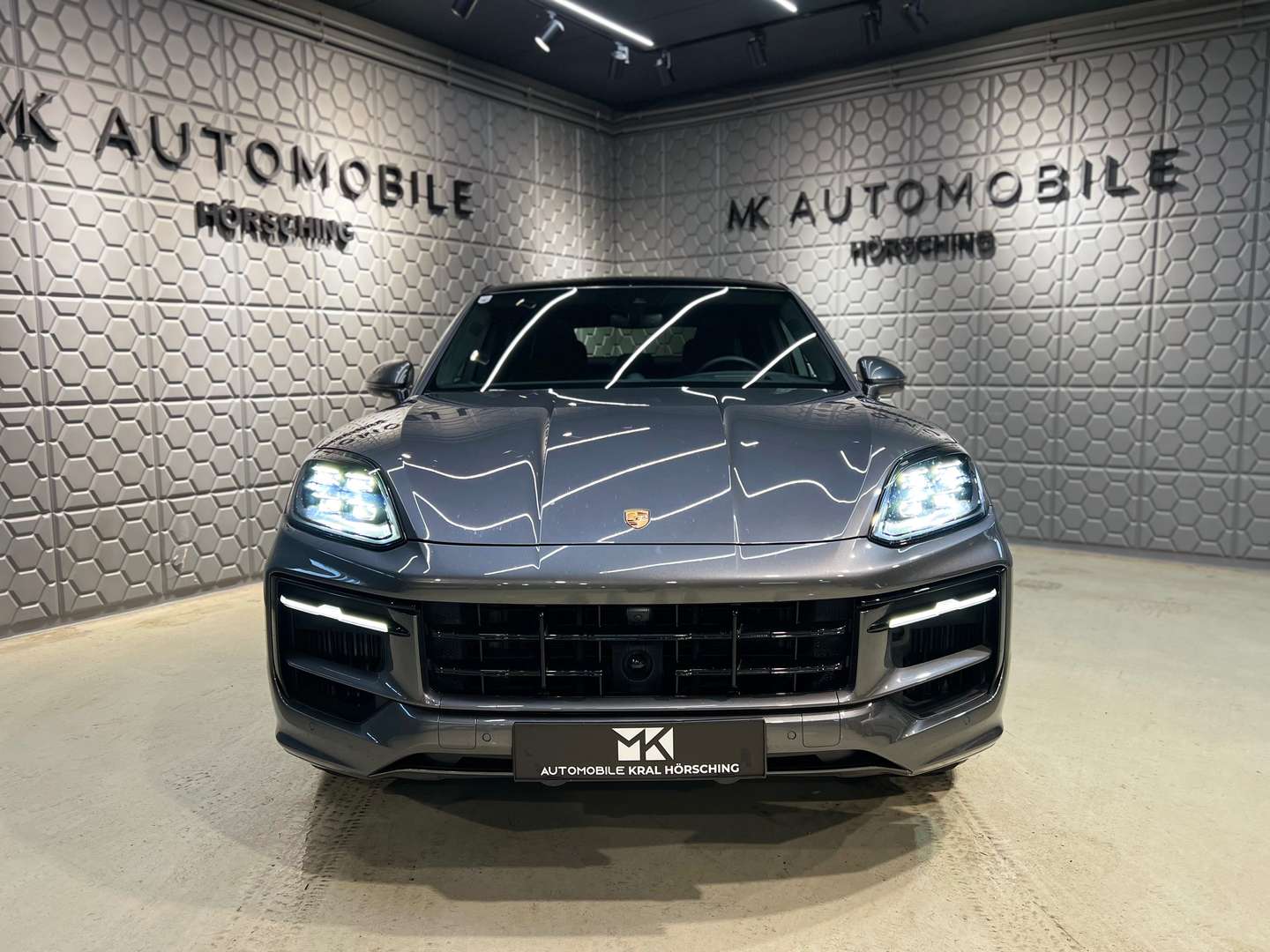 Porsche Cayenne S E-Hybrid - 2024 - Joinsteer - #3