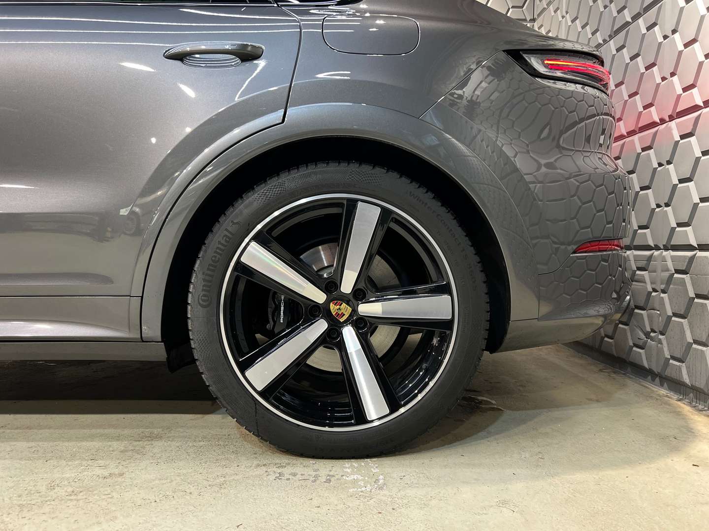 Porsche Cayenne S E-Hybrid - 2024 - Joinsteer - #7