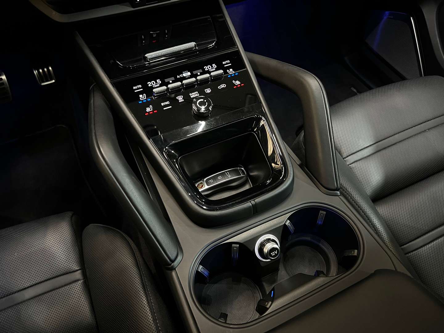 Porsche Cayenne S E-Hybrid - 2024 - Joinsteer - #25