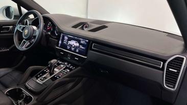 Porsche Cayenne III Coupé — photo 13