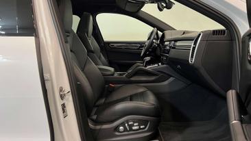 Porsche Cayenne III Coupé — photo 15