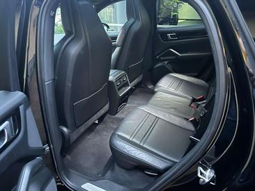 Porsche Cayenne III COUPè E 3.0 — photo 11