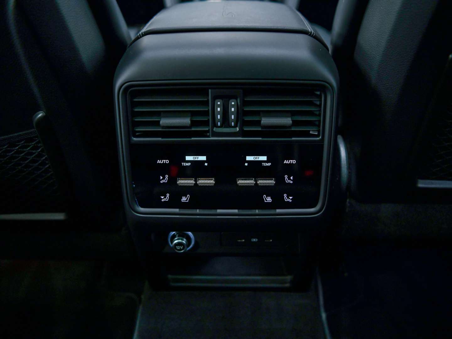 Porsche Cayenne S E-Hybrid - 2024 - Joinsteer - #28