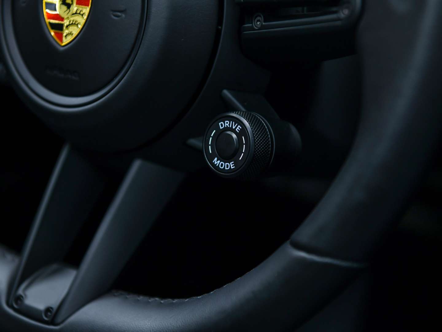 Porsche Cayenne S E-Hybrid - 2024 - Joinsteer - #38