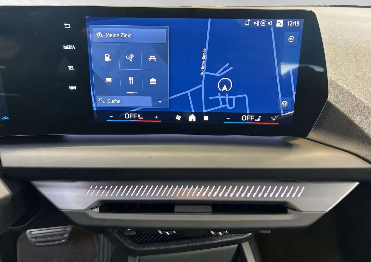 BMW 120i M Sport 120i - 2024 - Joinsteer - #8