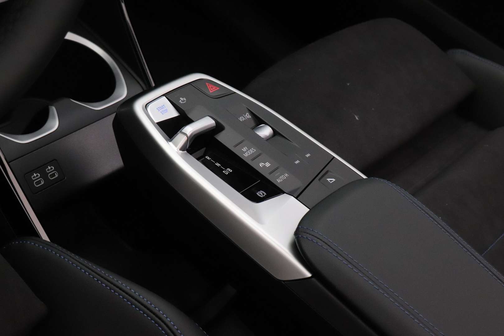 BMW IX1 M Sport EDrive20 - 2026 - Joinsteer - #7