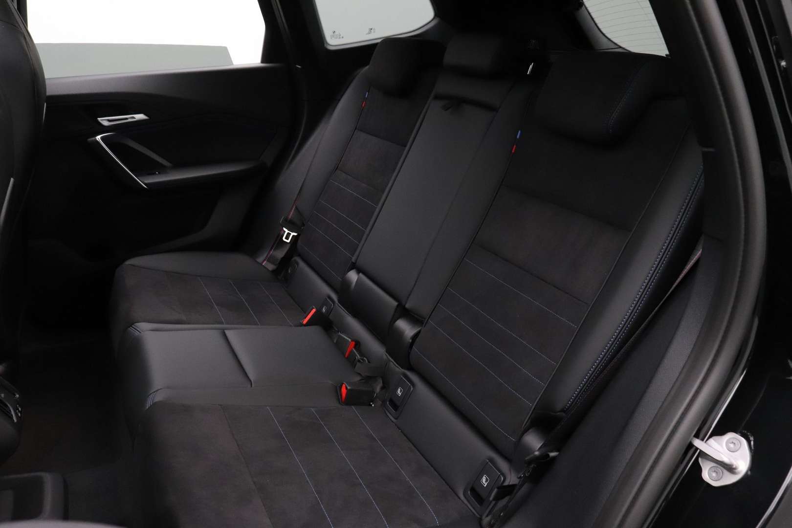 BMW IX1 M Sport EDrive20 - 2026 - Joinsteer - #13