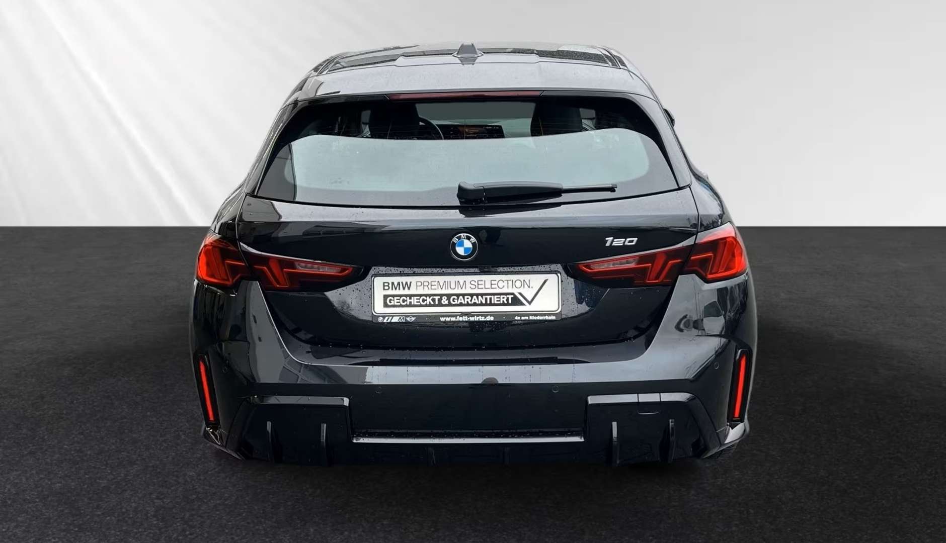 BMW 120i M Sport 120i - 2024 - Joinsteer - #4