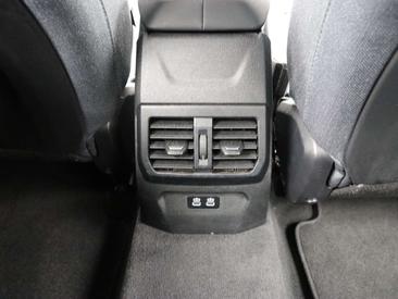 BMW Série 1 120 — photo 18