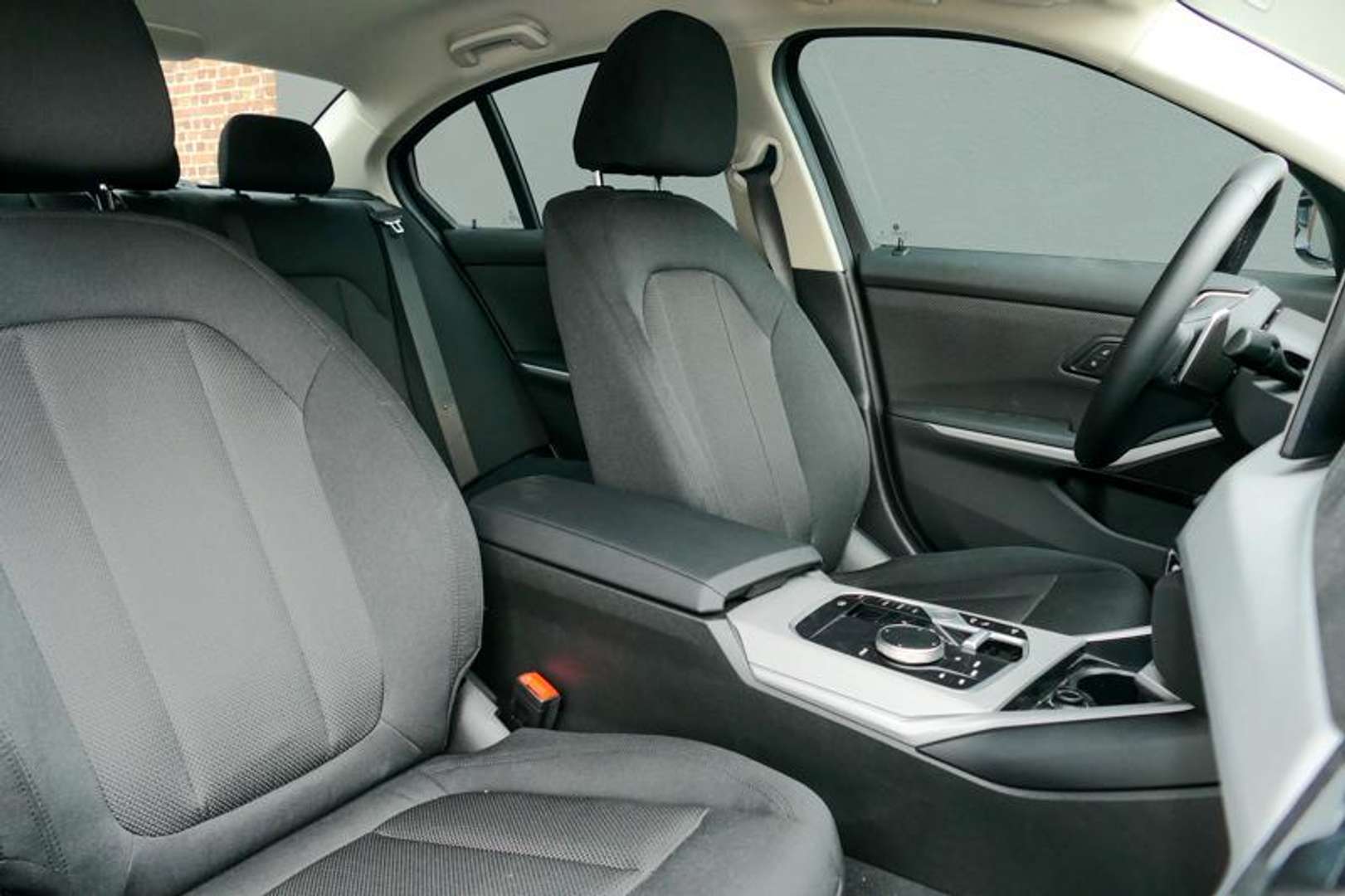 BMW Série 3 Berline 318i - 2024 - Joinsteer - #20