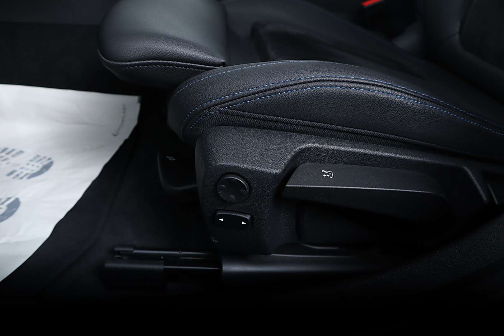 BMW 330e Touring Shadow Line 330e - 2022 - Joinsteer - #26