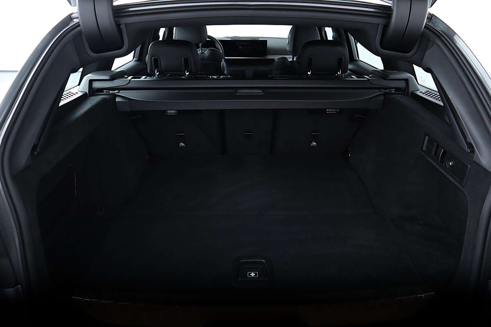 BMW 330e Touring Shadow Line 330e - 2022 - Joinsteer - #40