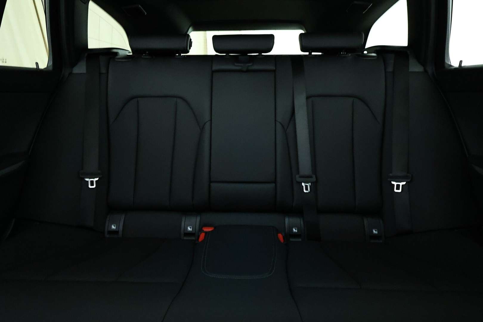 BMW 330d M Sport 330d XDrive - 2025 - Joinsteer - #15