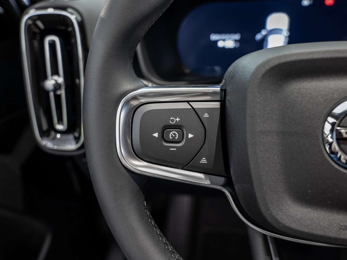 Volvo EX40 Single Motor Plus - 2025 - Joinsteer - #16