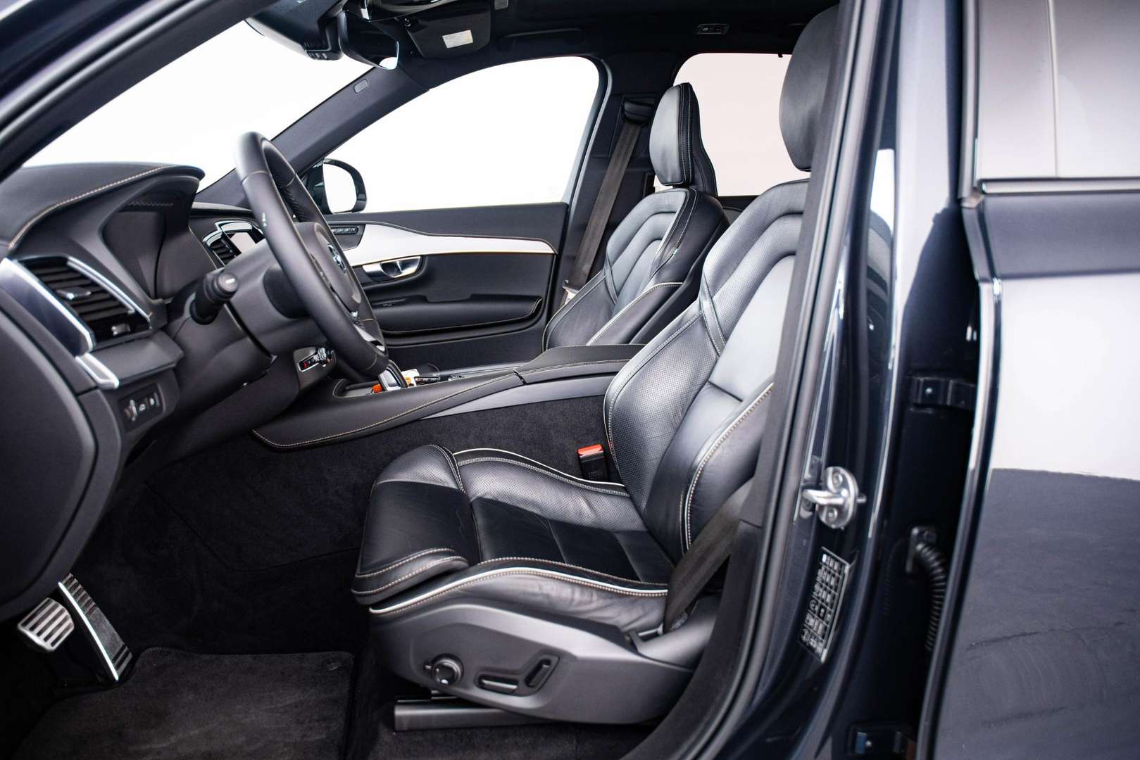 Volvo XC90 T8 Recharge R-Design - 2022 - Joinsteer - #3