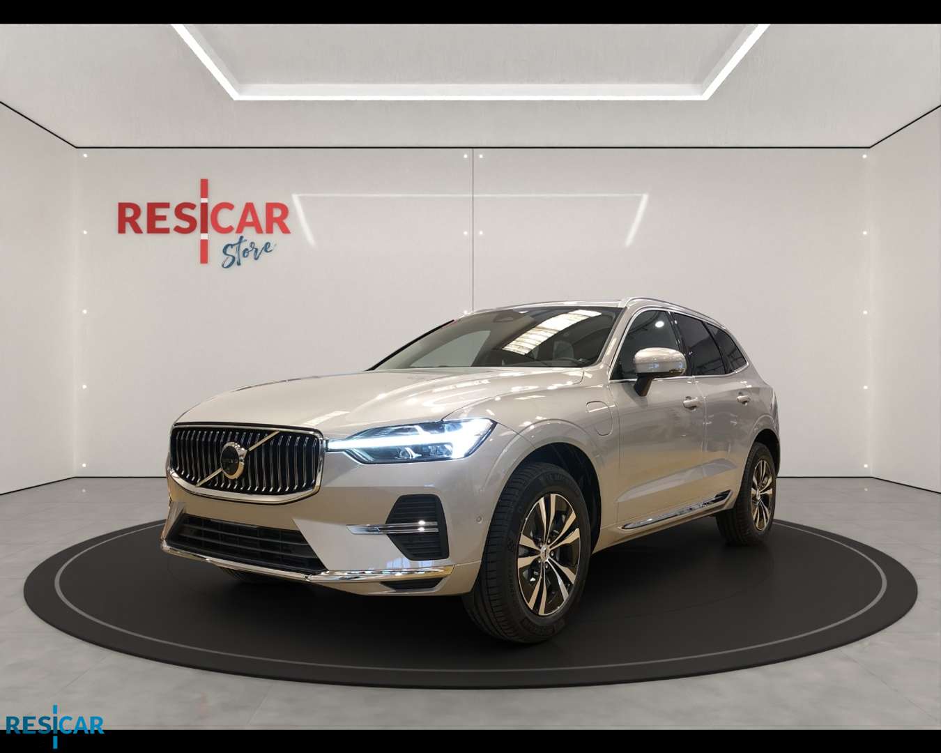 Volvo XC60 T6 Recharge Core - 2025 - Joinsteer - #3