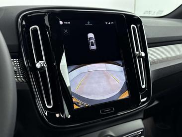 Volvo EX40 Extended Range Plus — photo 26